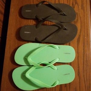 Mens old navy flip flops